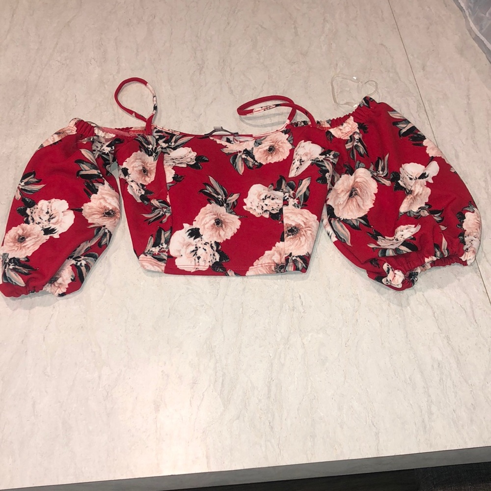 Women’s xs top